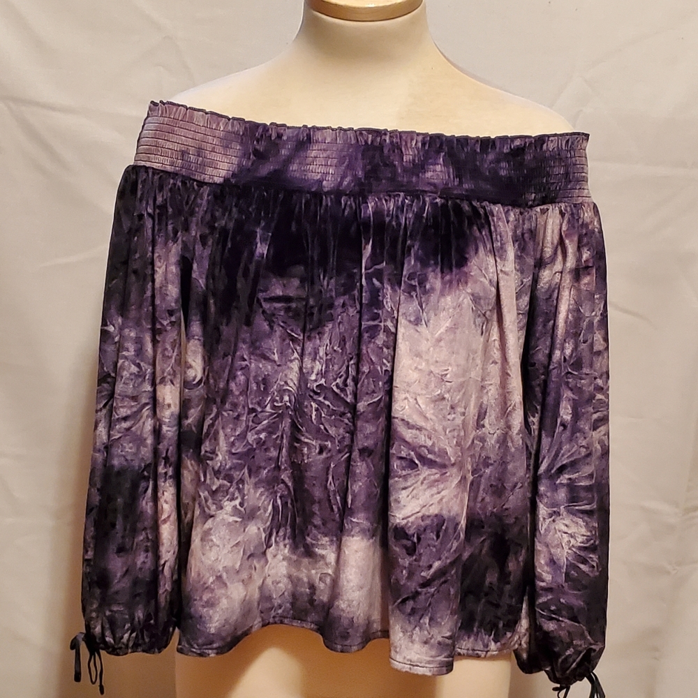 American Eagle Outfitted Top